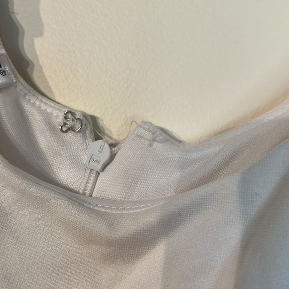 VENUS size M white dress - Picture 5 of 6